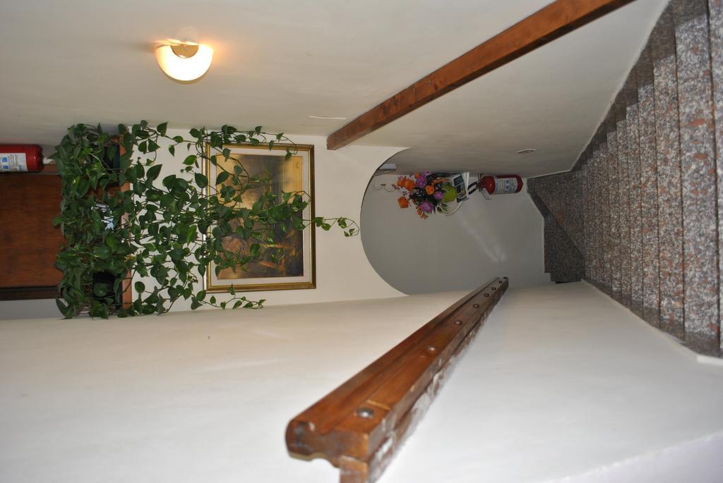 Il Gatto E La Volpe Hotel Gambassi Terme Habitación foto